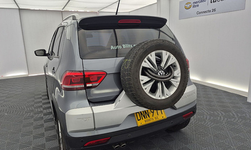 Volkswagen Crossfox ...