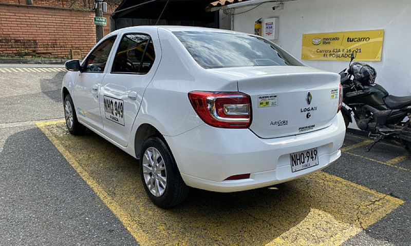 Renault Logan 1.6 Li...