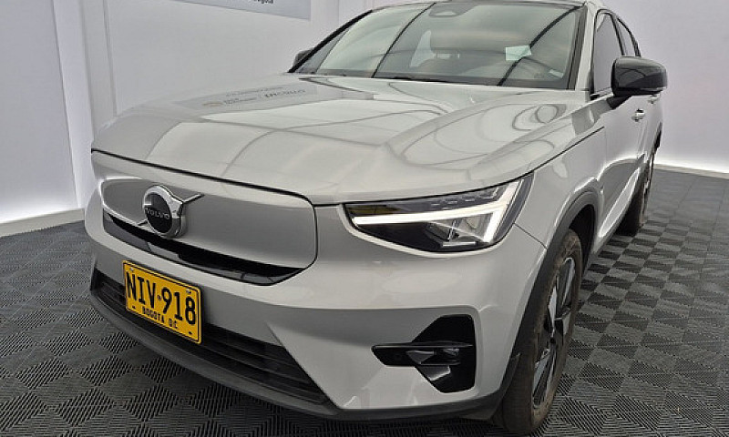 Volvo C40 Electrica ...
