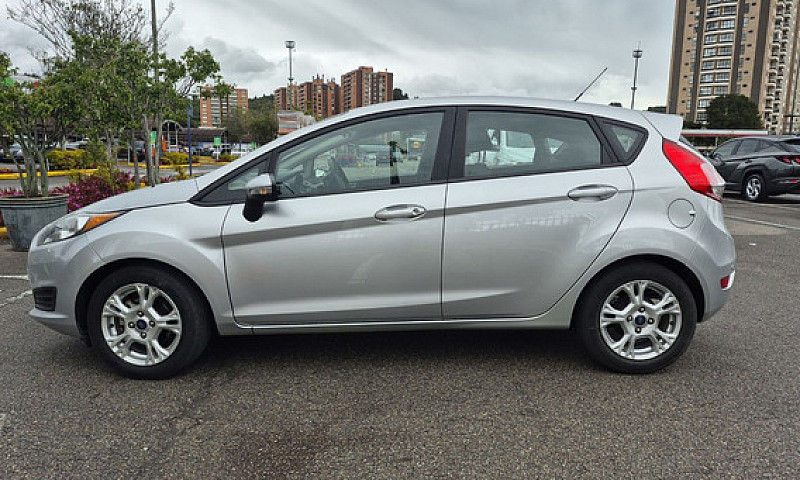 Ford Fiesta 1.6 Hatc...