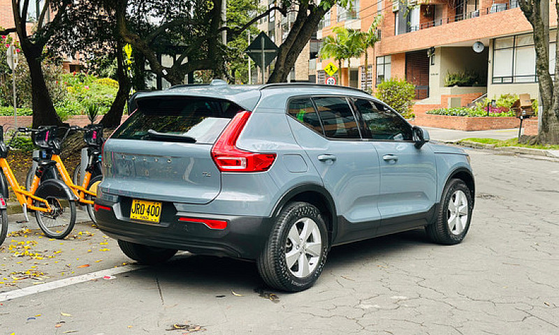 Volvo Xc40 2.0 T4 Ki...
