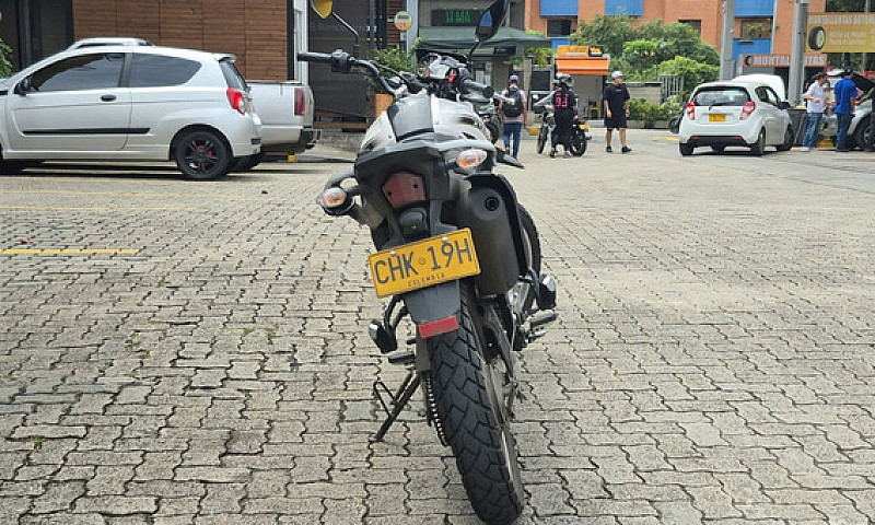 Yamaha Xtz150 2025...