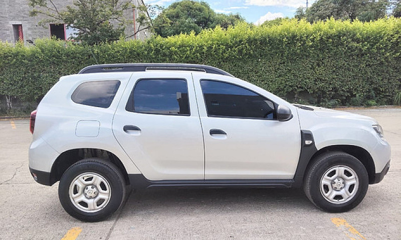 Renault Duster Zen 1...