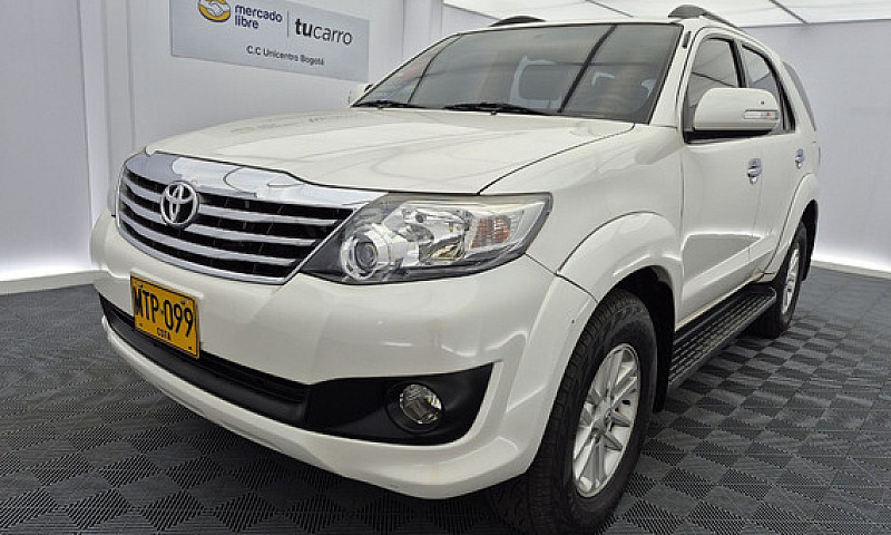 Toyota Fortuner 2.7L...