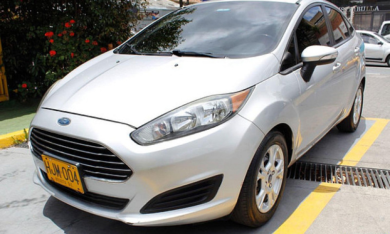 Ford Fiesta 1.6 Se M...
