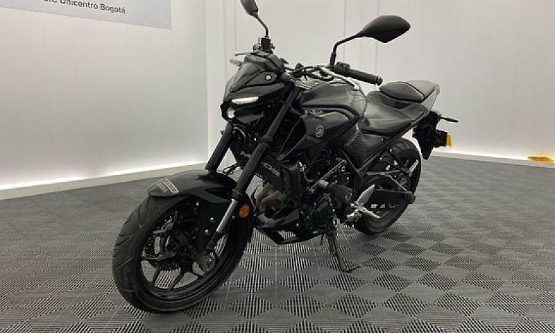 Yamaha Mt03 2023...