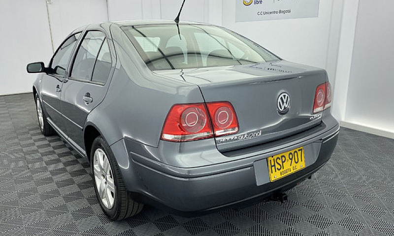 Volkswagen Jetta 2.0...