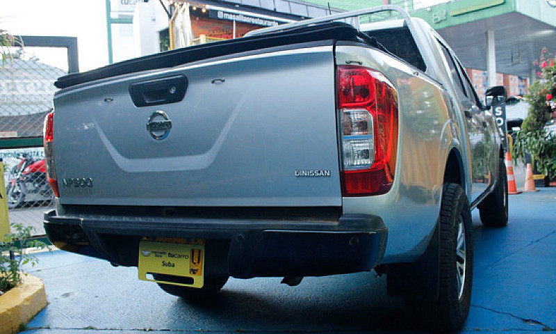 Nissan Np300 Frontie...