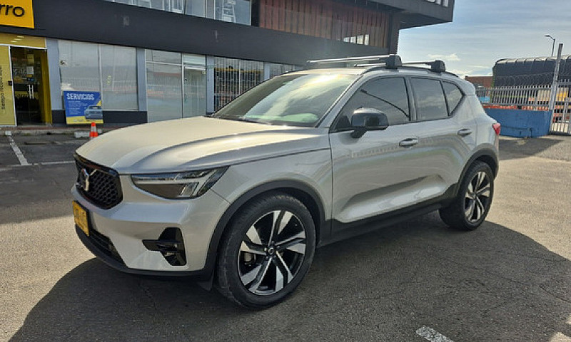 Volvo Xc40 2.0 B5 Hi...