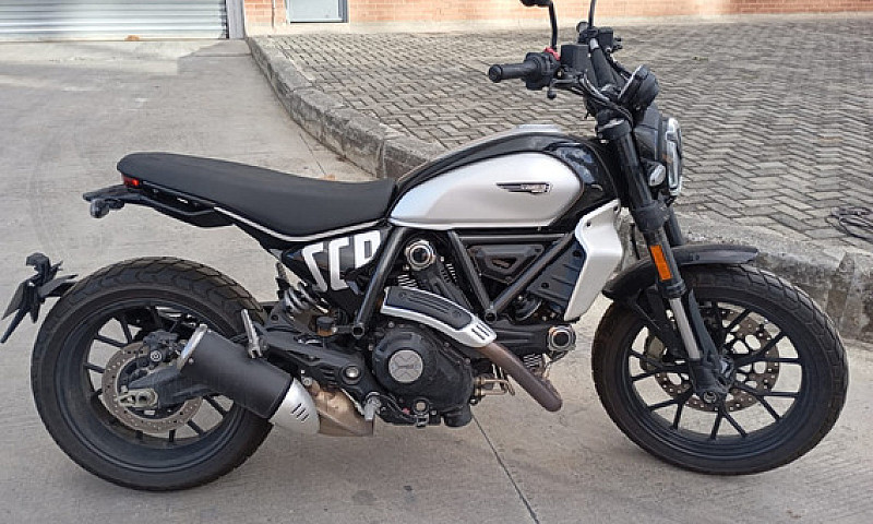 Ducati Scrambler Ico...