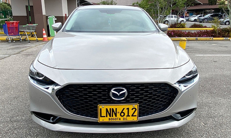 Mazda 3 2.0 Grand To...