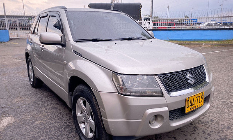 Suzuki Grand Vitara ...