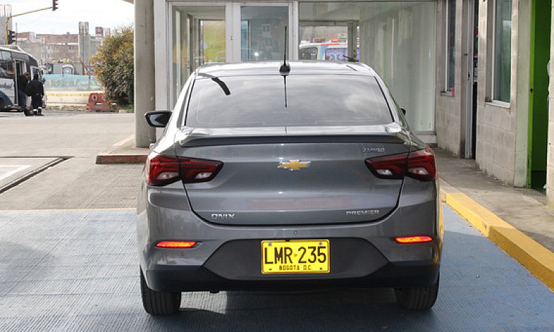 Chevrolet Onix 1.0T ...