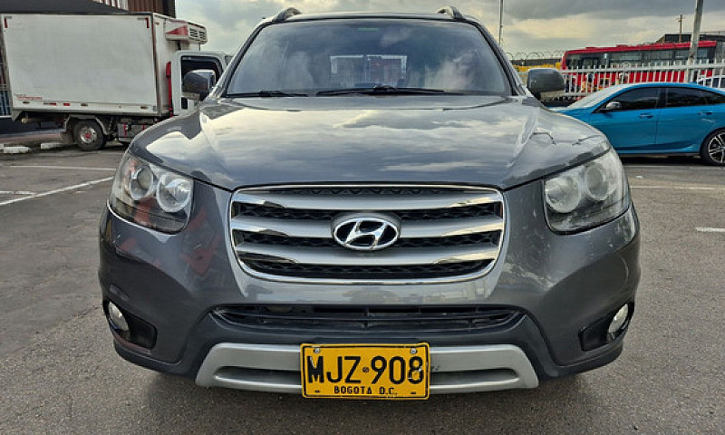 Hyundai Santa Fe 2.4...