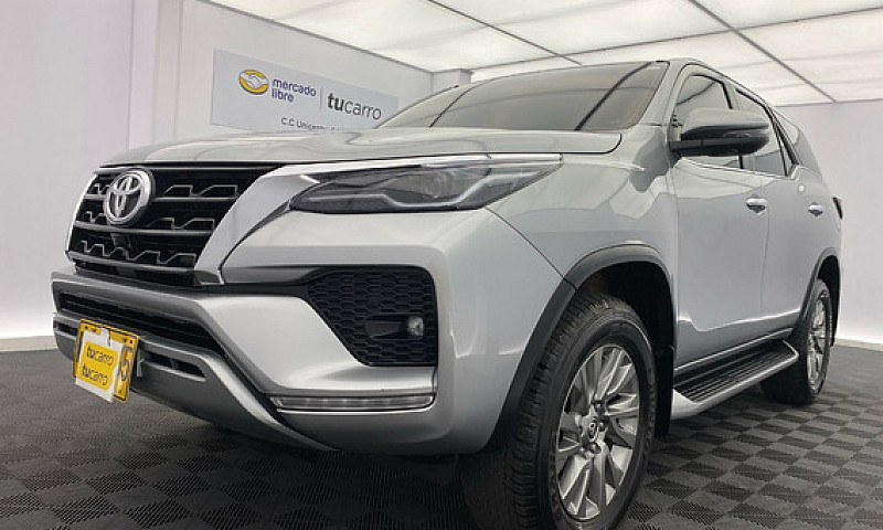 Toyota Fortuner 2.7 ...