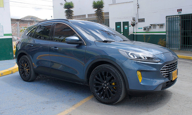 Ford Escape 2.0 Tita...