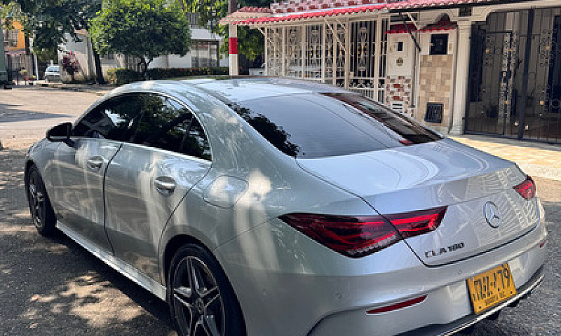 Mercedes-Benz Clase ...