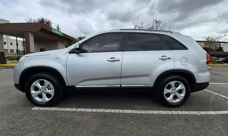 Kia Sorento 2.4 Radi...