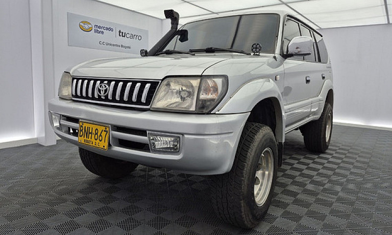 Toyota  Prado Vx 200...