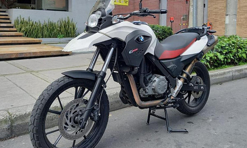 Bmw Gs 650 2014...