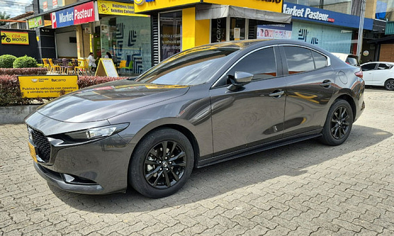 Mazda 3 2.0 Touring ...