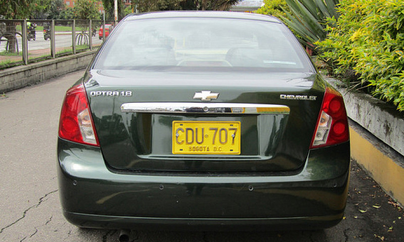 Chevrolet Optra 1.8 ...