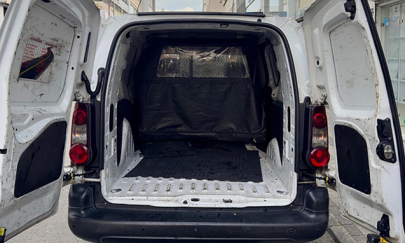 Peugeot Partner 1.6L...