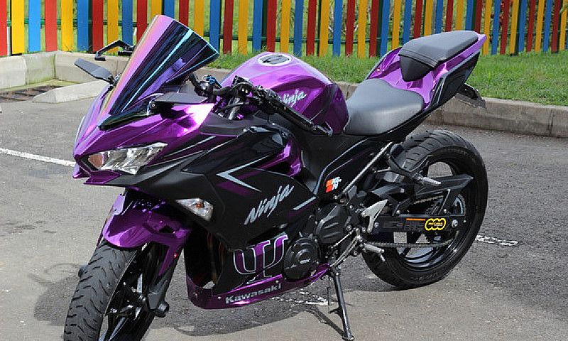 Kawasaki Ninja 400...