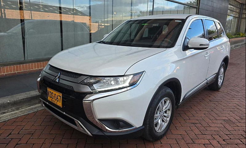 Mitsubishi Outlander...