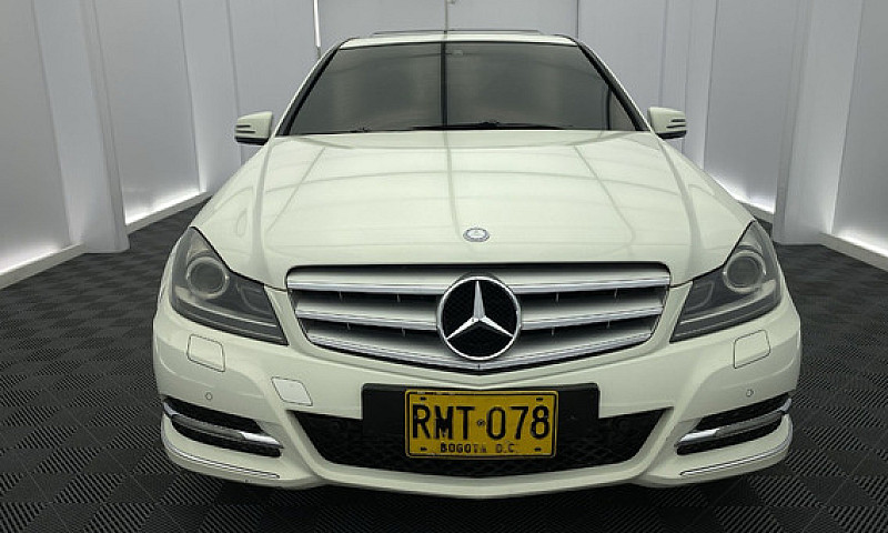 Mercedes Benz Clase ...