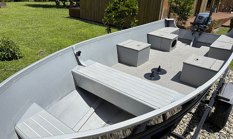 Bote Alumacraft V14 ...