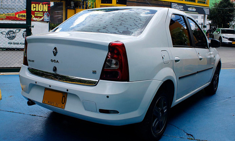 Renault Logan 1.6 Ex...