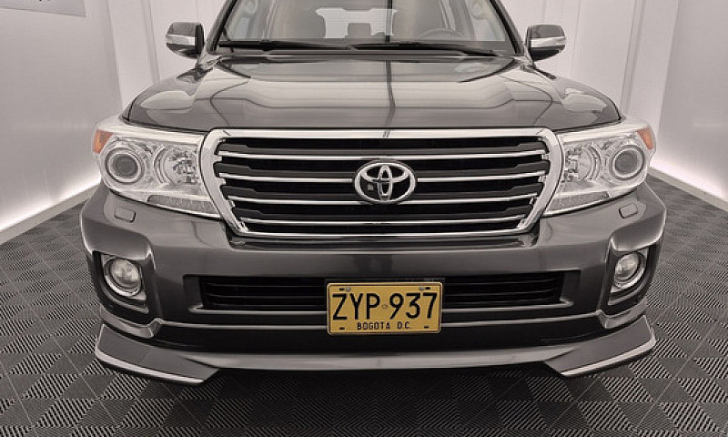 Toyota Land Cruiser ...