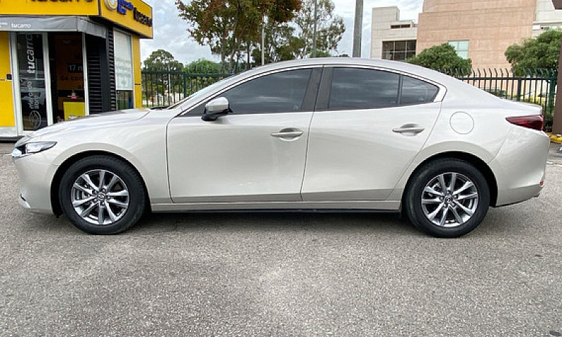 Mazda 3 2.0 Grand To...