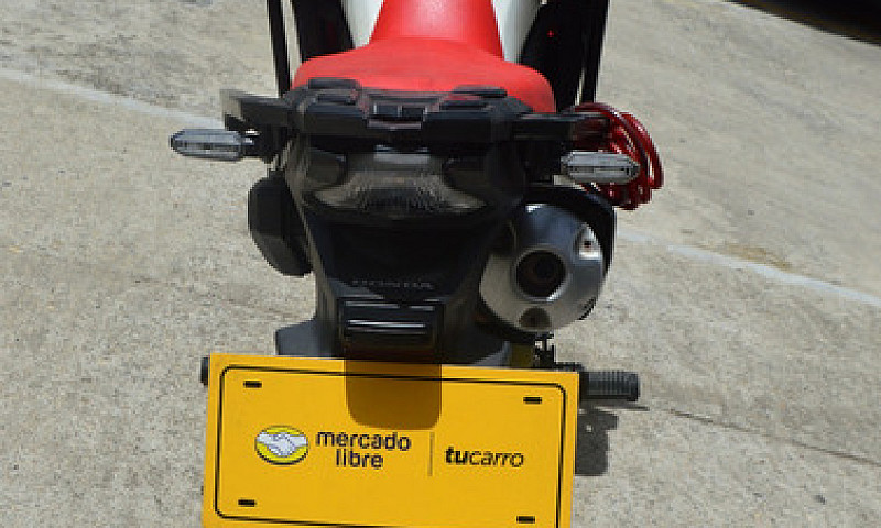 Honda Xre 300 Abs...
