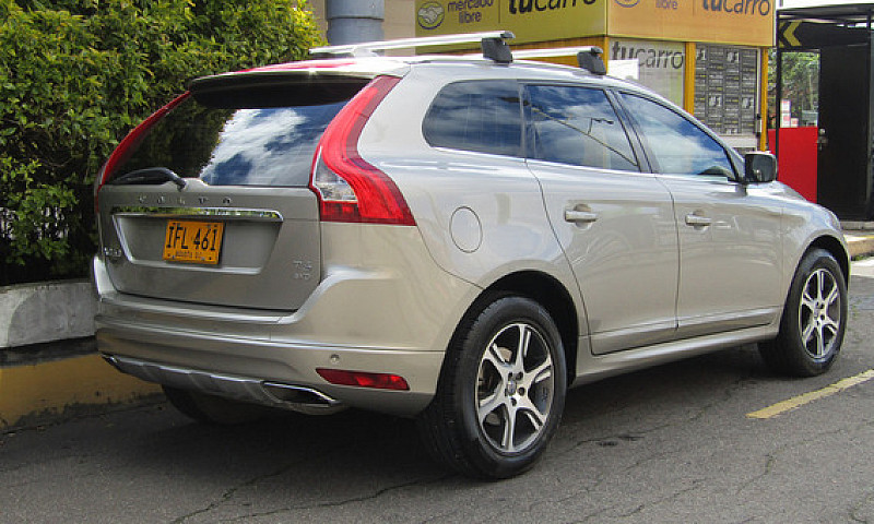 Volvo Xc60 3.0 T6 Ki...