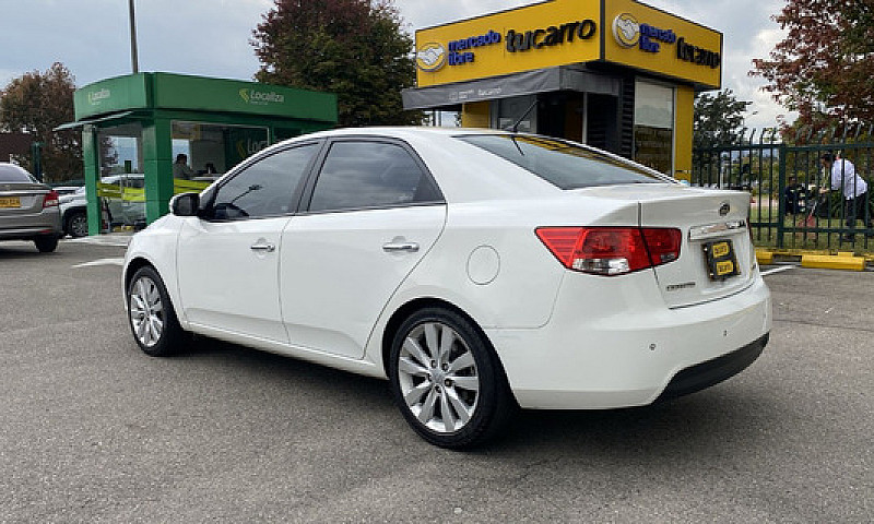 Kia Cerato Forte 1.6...