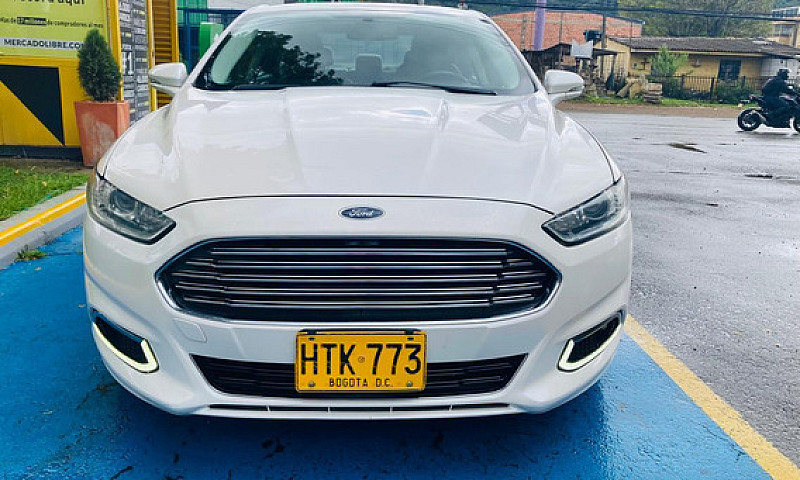 Ford Fusion 2.0 Tita...