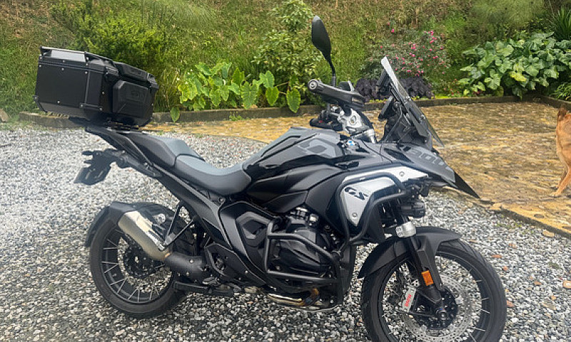 Bmw R 1300 Gs...