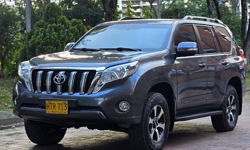 Toyota Prado 3.0 Tx...