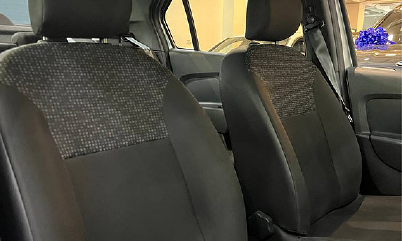 Renault Logan Life M...