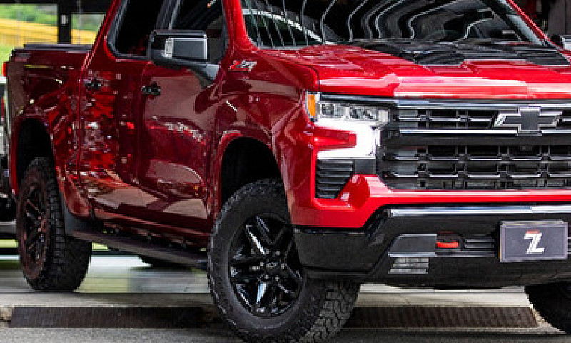 Chevrolet Silverado ...