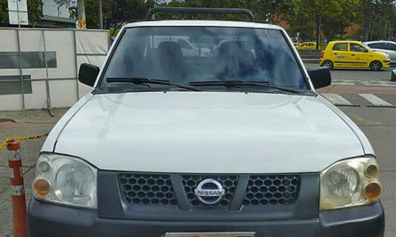 Nissan Np300 Frontie...