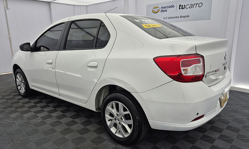 Renault Logan Privil...