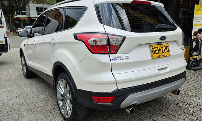 Ford Escape 2.0 Tita...