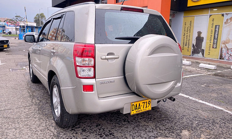 Suzuki Grand Vitara ...