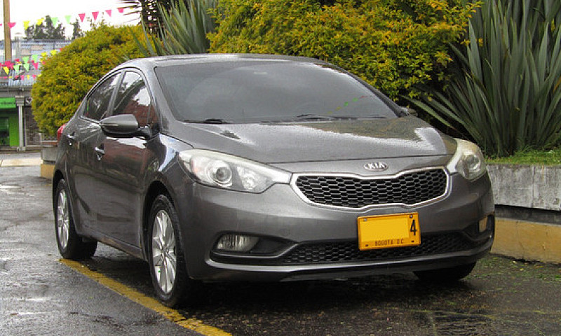 Kia Cerato Pro 1.6 M...