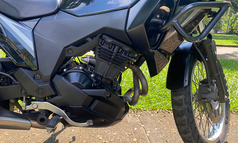 Kawasaki Versys X300...