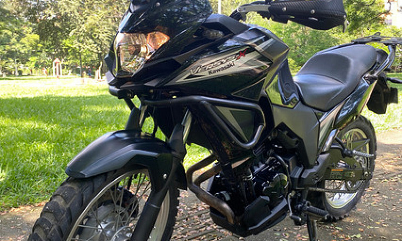 Kawasaki Versys X300...