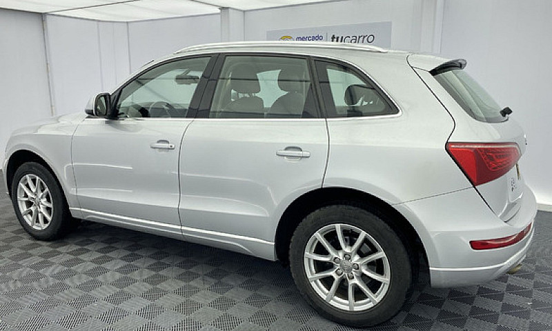 Audi Q5 2.0 Tfsi S-T...